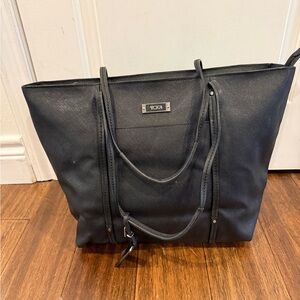 Tumi Sinclair Q Tote Bag